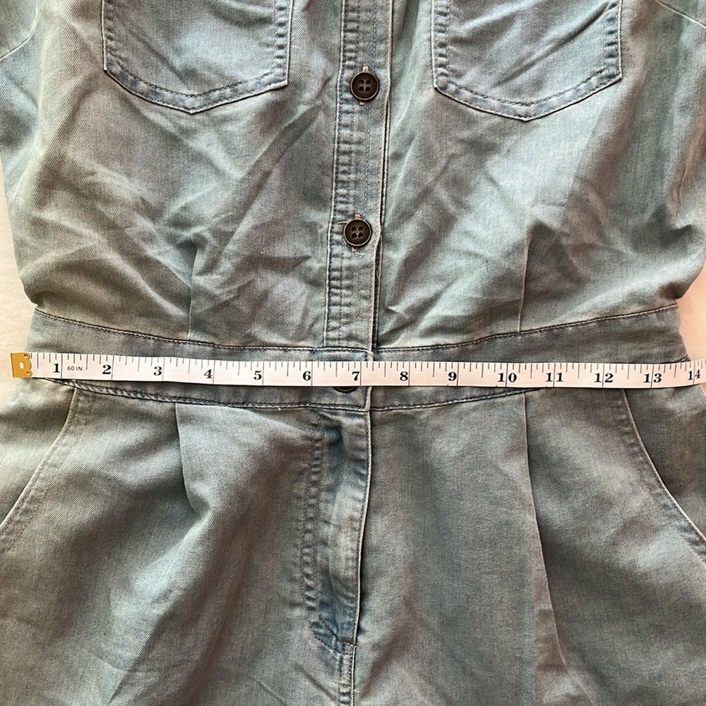 NWT FOREVER 21 denim romper w/pockets - Picture 8 of 9